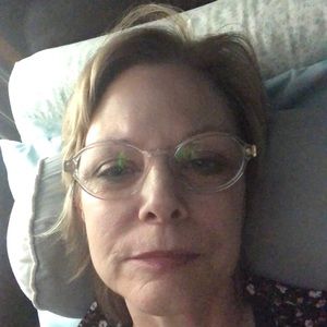 Meet your Posher, Bobbie